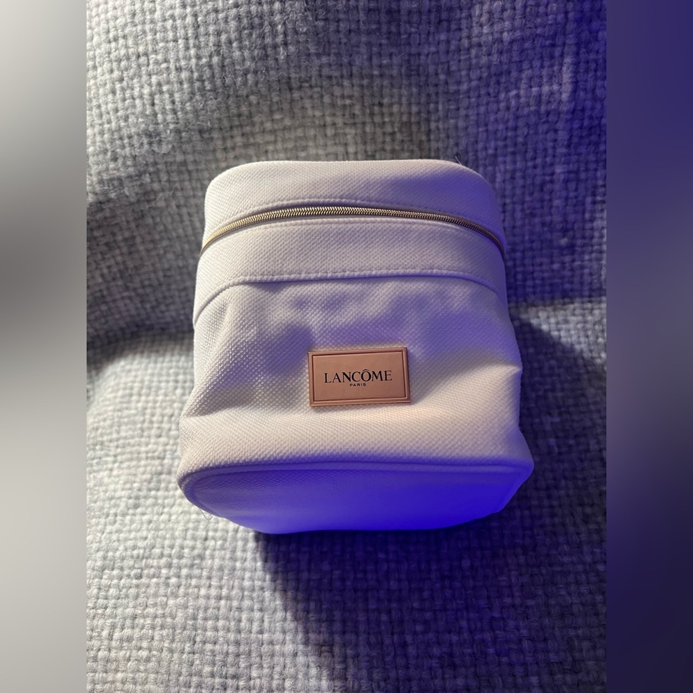 Lancôme White Cosmetic Bag